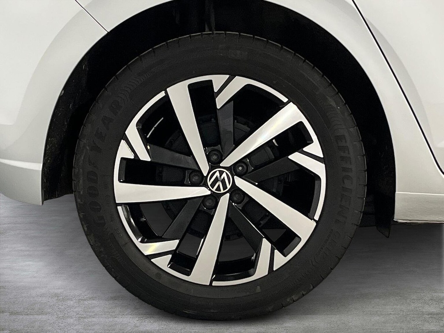 Used Volkswagen Polo 2024 for sale - 77775132: Photo 6