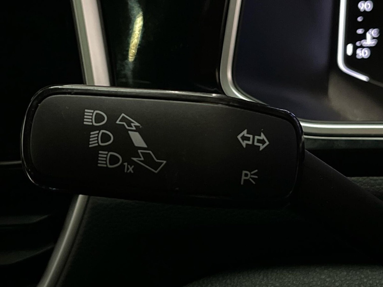 Used Volkswagen T-Roc 2025 for sale - 77056883: Photo 31