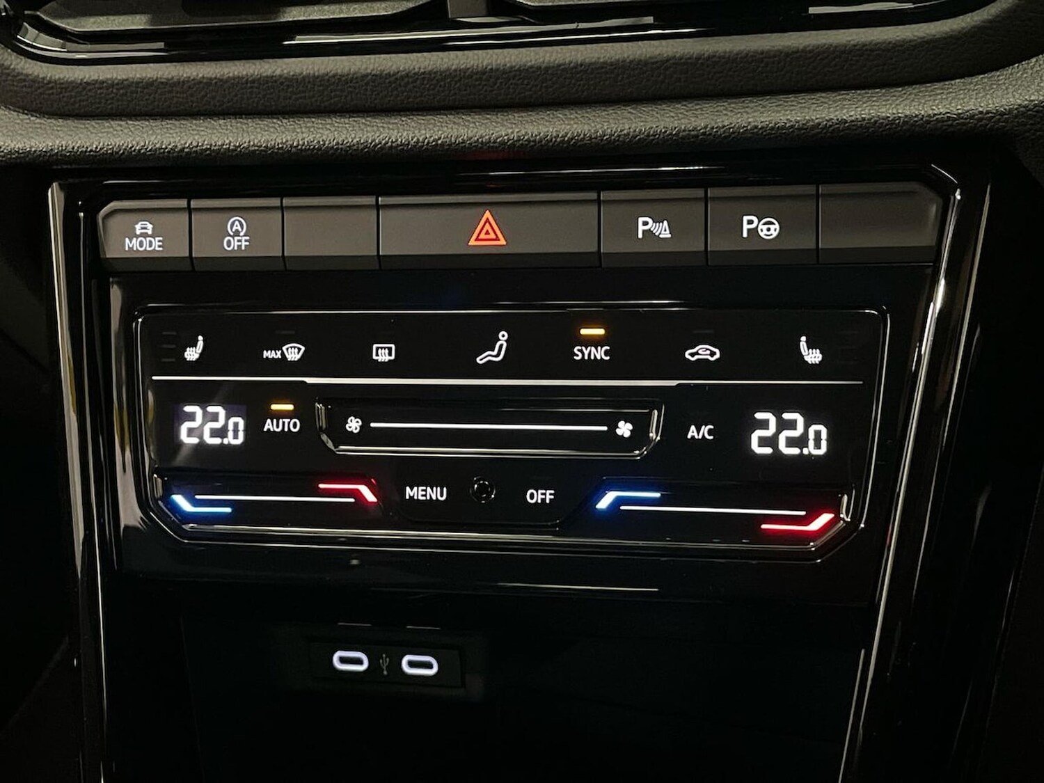 Used Volkswagen T-Roc 2026 for sale - 78195878: Photo 12