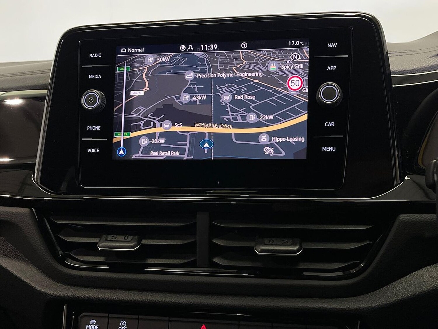 Used Volkswagen T-Roc 2026 for sale - 78195878: Photo 24