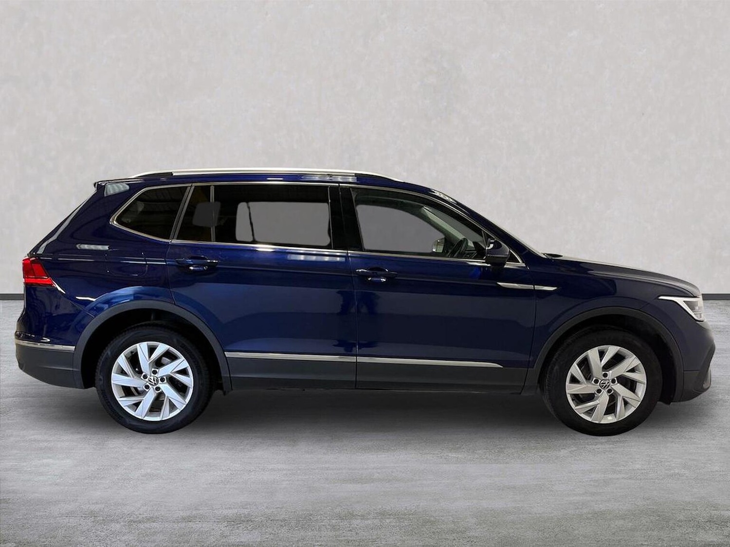 Used Volkswagen Tiguan Allspace 2022 for sale - 76924580: Photo 3