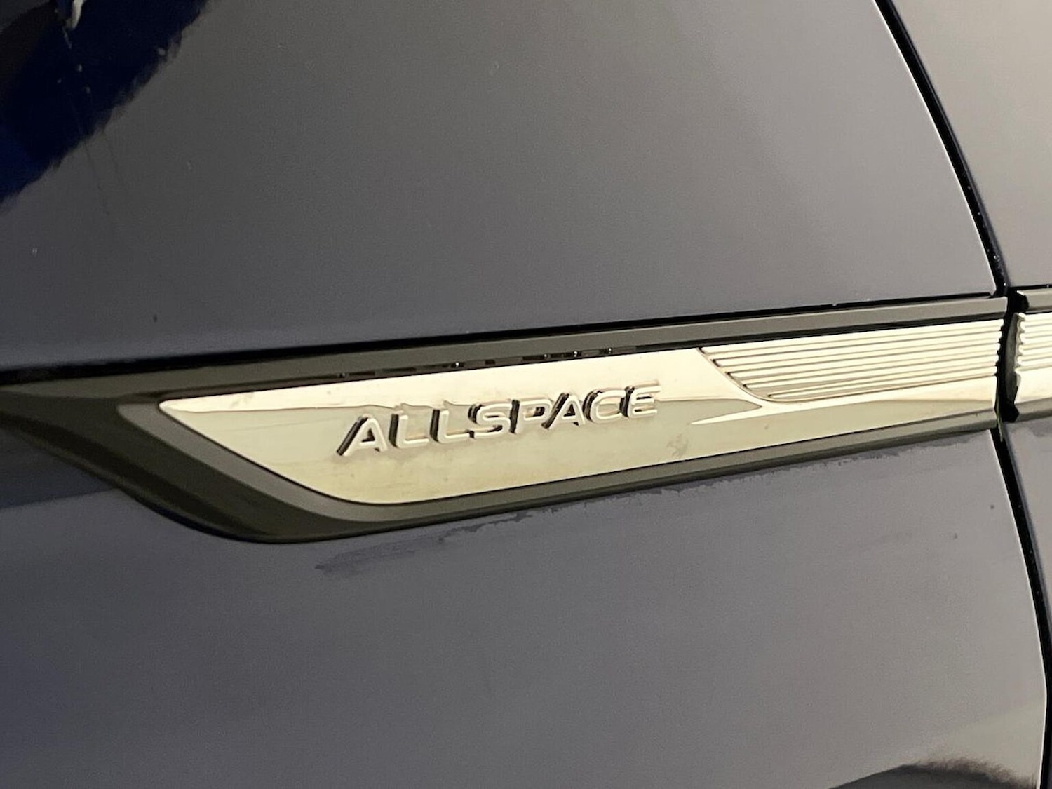 Used Volkswagen Tiguan Allspace 2022 for sale - 76924580: Photo 35