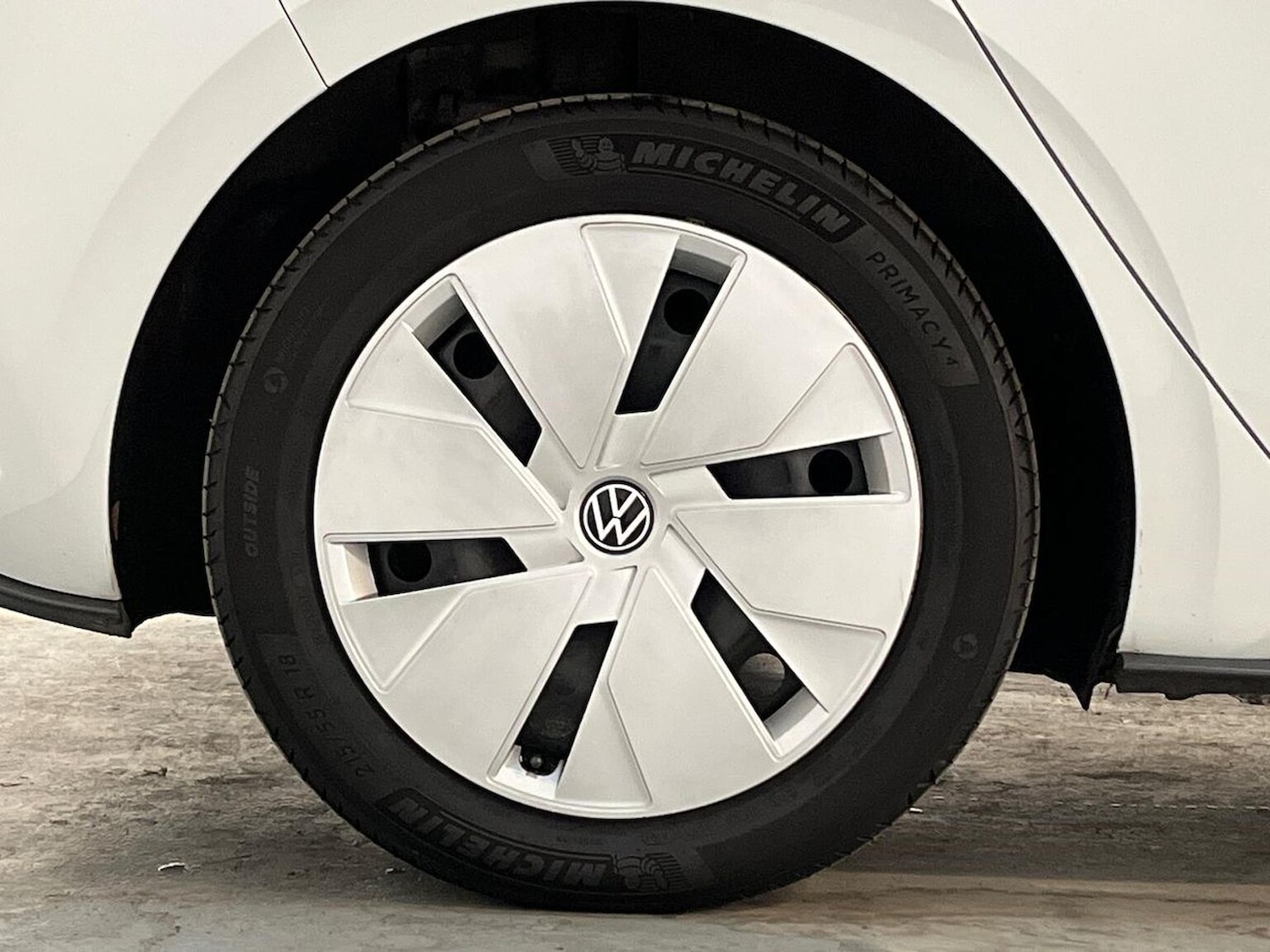 Used Volkswagen ID.3 2022 for sale - 76383346: Photo 6