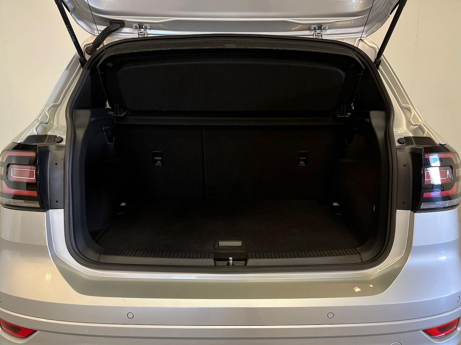 Used Volkswagen T-Cross 2022 for sale - 76128975: Photo 17