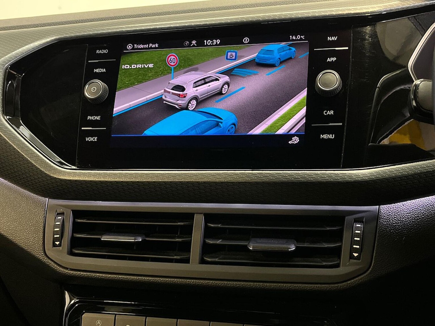 Used Volkswagen T-Cross 2022 for sale - 76128975: Photo 31