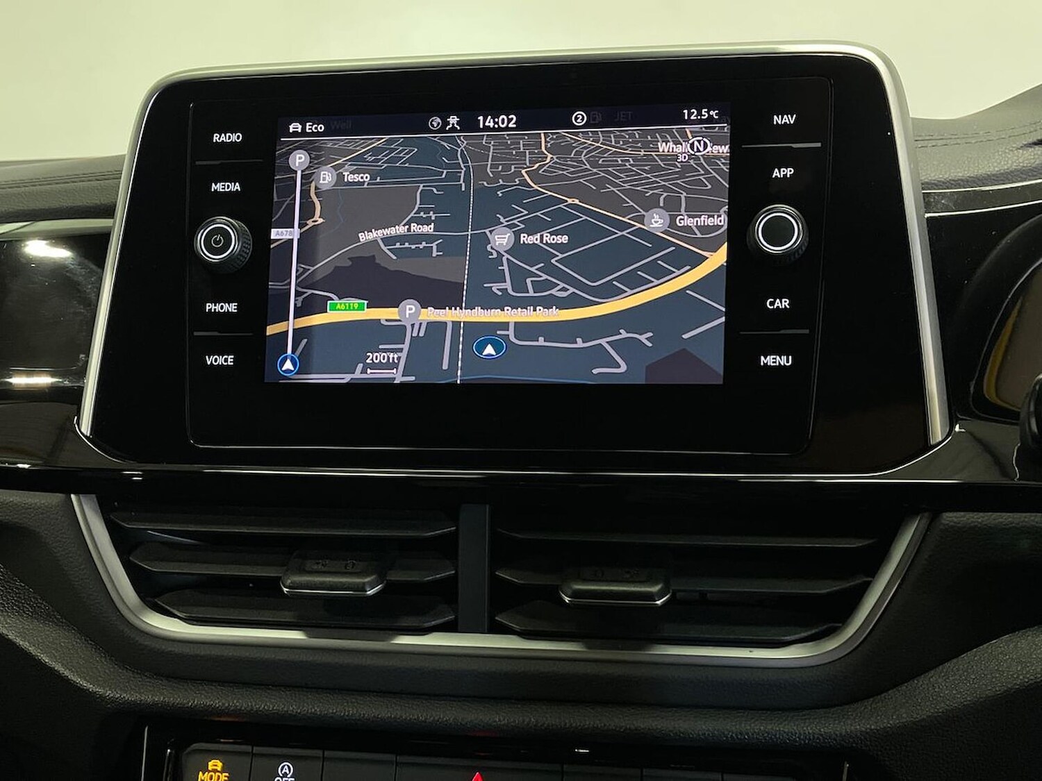 Used Volkswagen T-Roc 2023 for sale - 78195873: Photo 24