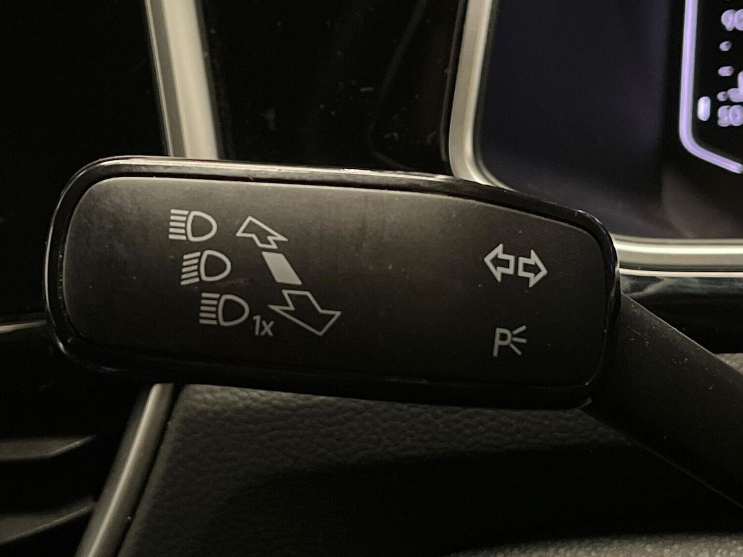 Used Volkswagen T-Roc 2023 for sale - 78195873: Photo 29