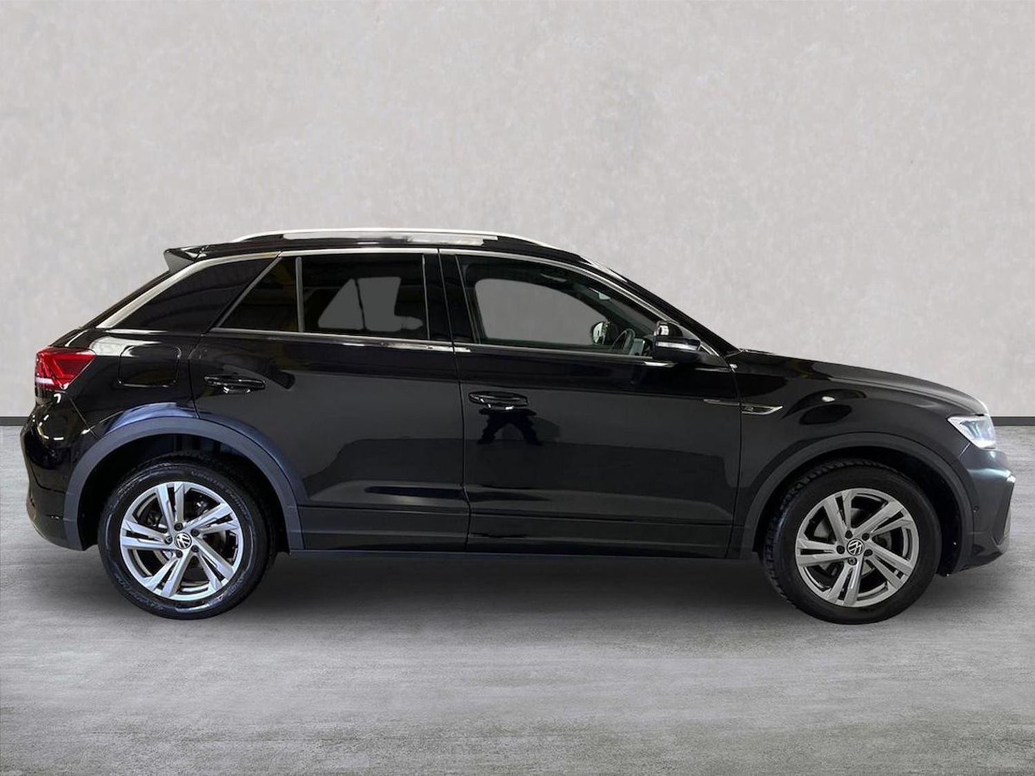 Used Volkswagen T-Roc 2023 for sale - 78195873: Photo 3