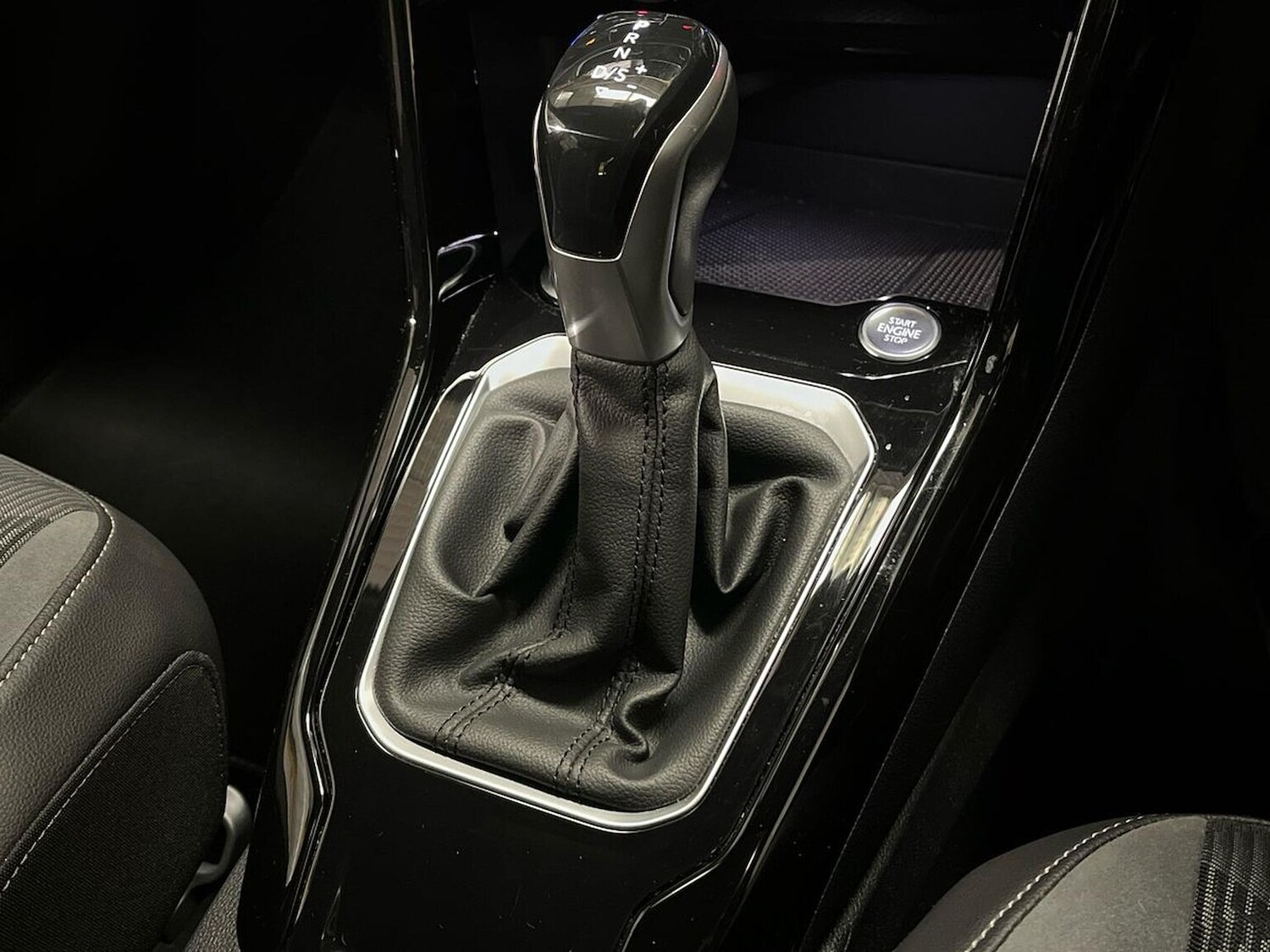 Used Volkswagen T-Roc 2023 for sale - 78195873: Photo 30