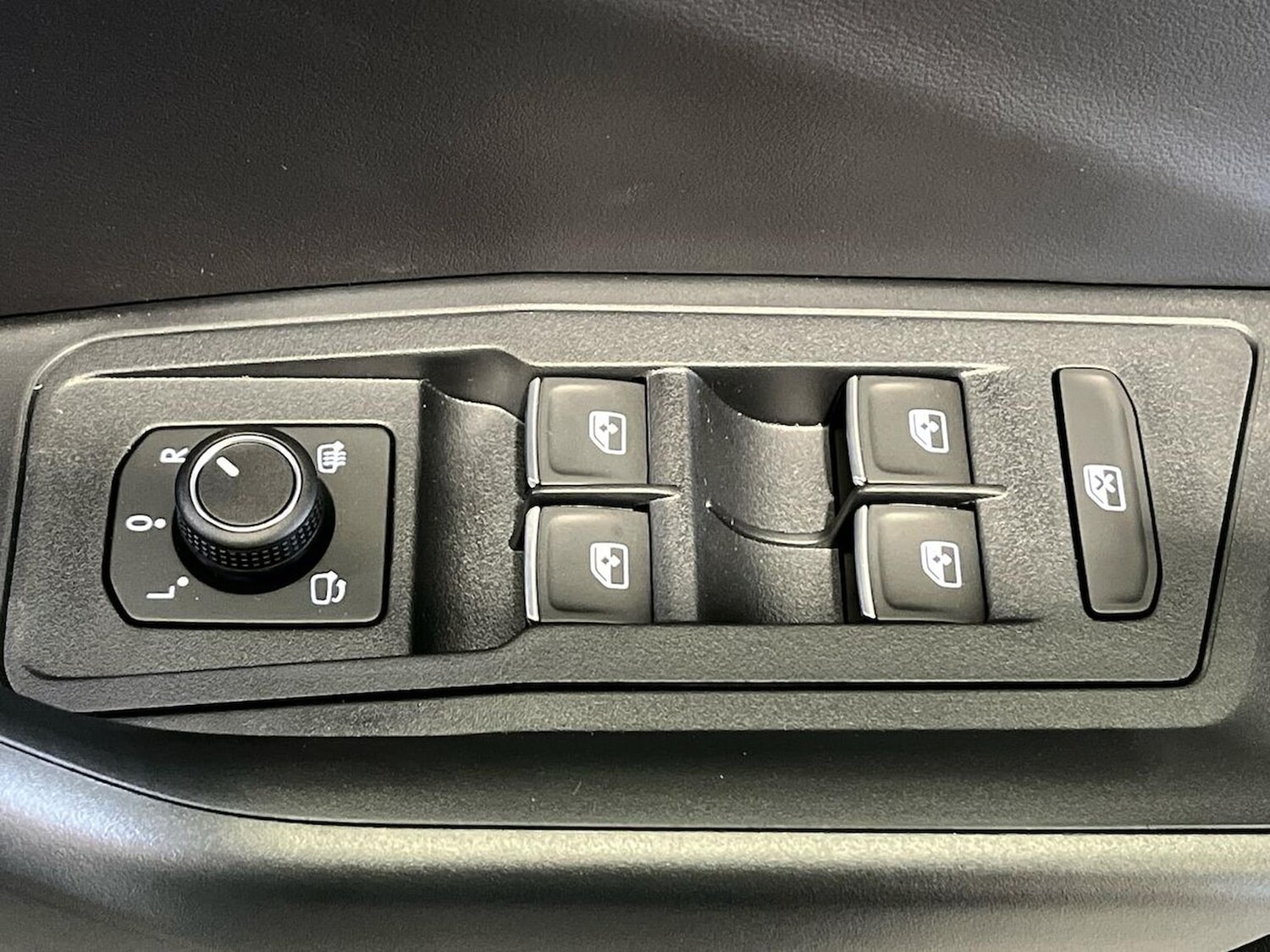 Used Volkswagen T-Roc 2026 for sale - 78195877: Photo 21