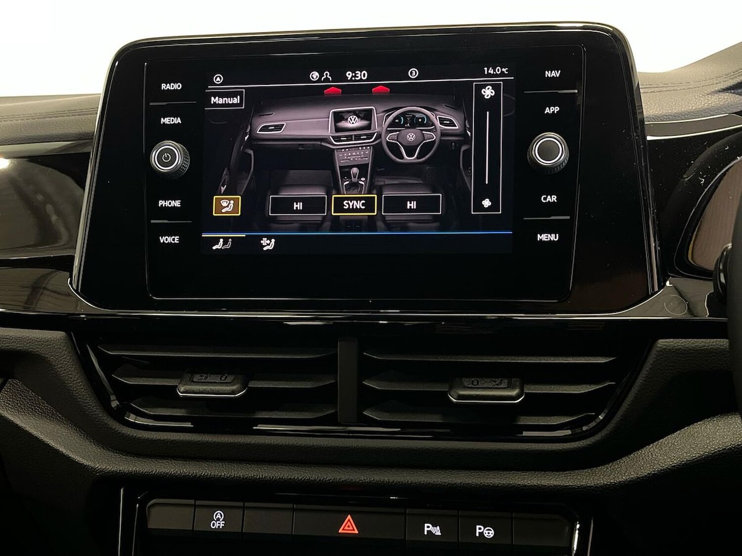 Used Volkswagen T-Roc 2026 for sale - 78195877: Photo 38