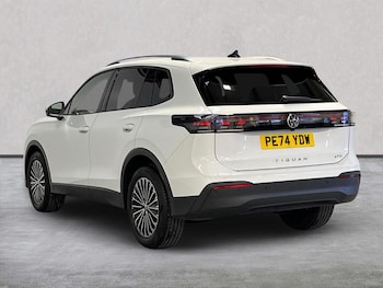 Used Volkswagen Tiguan 2024 for sale - 76418212: Photo