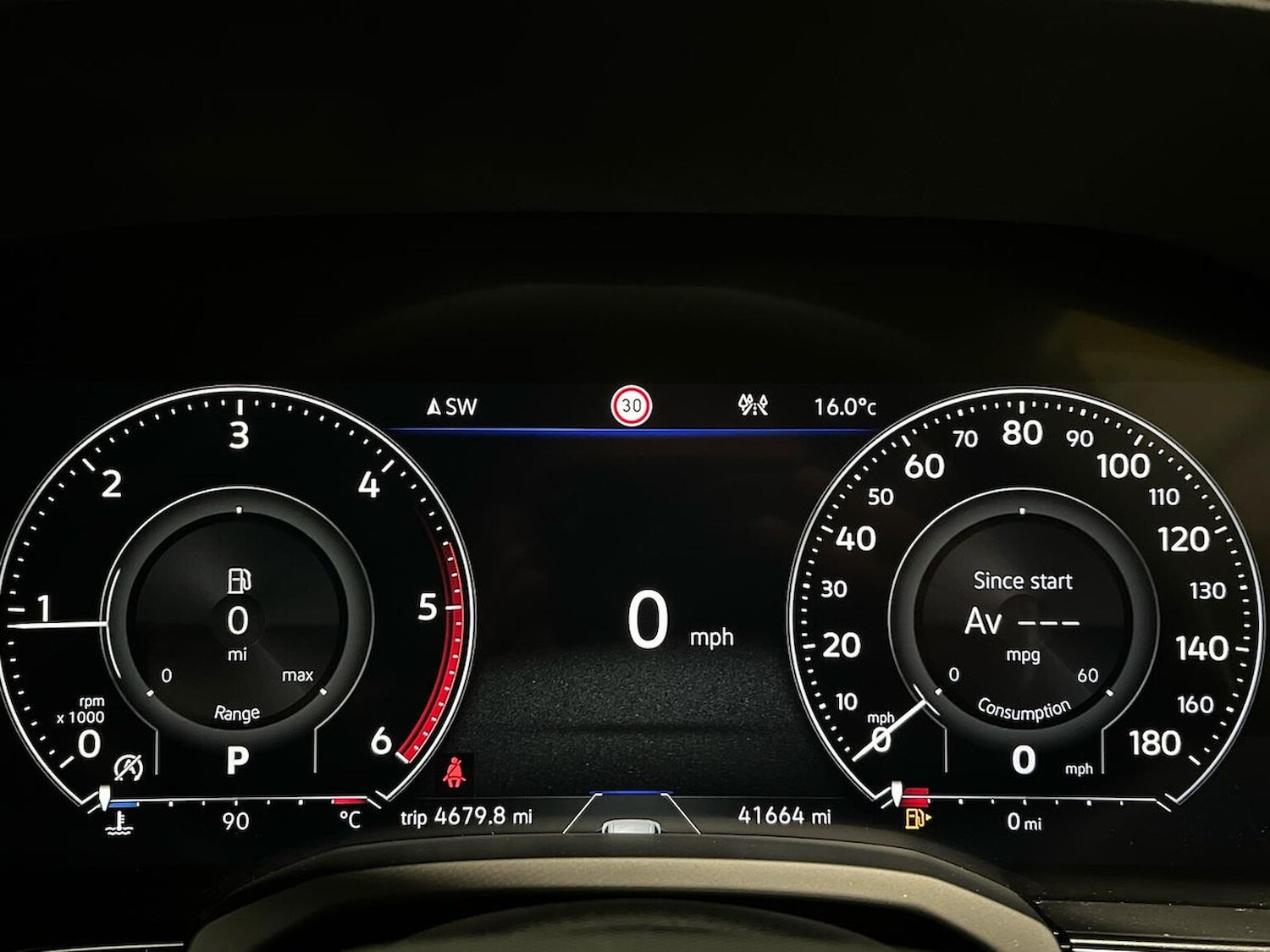 Used Volkswagen Touareg 2023 for sale - 76892113: Photo 10