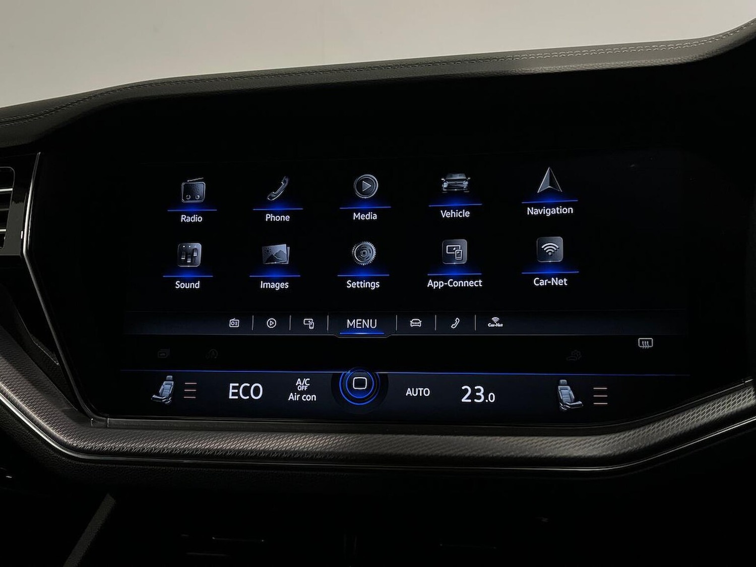 Used Volkswagen Touareg 2023 for sale - 76892113: Photo 11