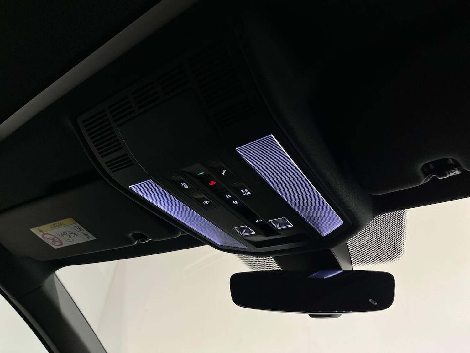 Used Volkswagen Touareg 2023 for sale - 76892113: Photo 14