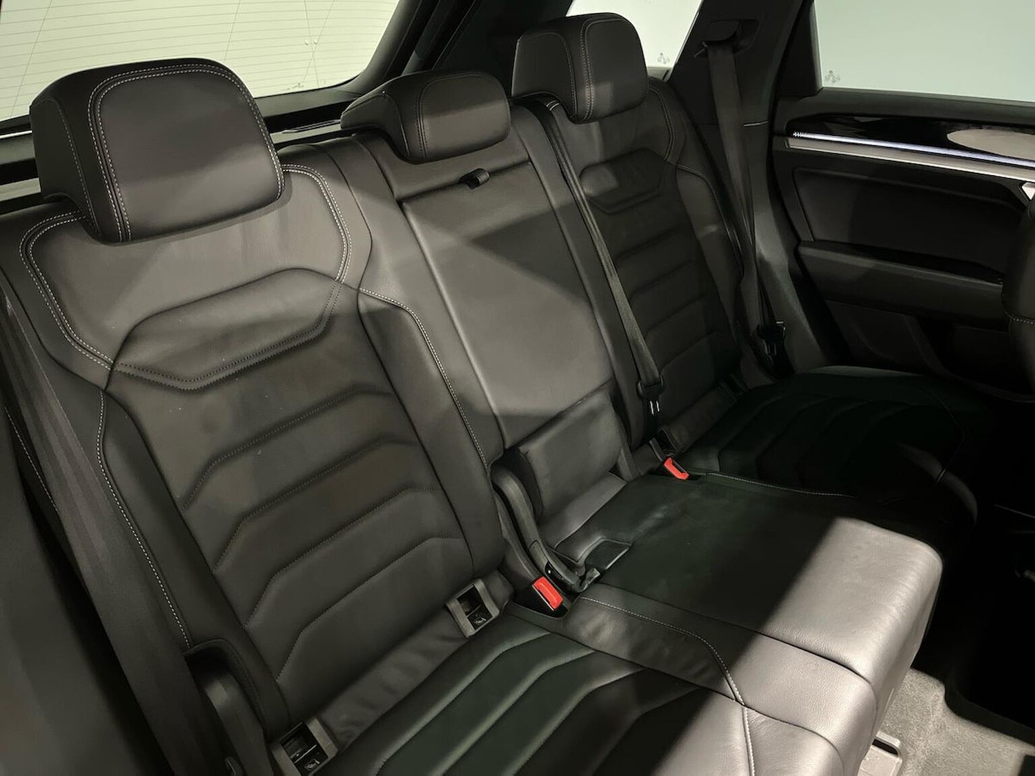 Used Volkswagen Touareg 2023 for sale - 76892113: Photo 16