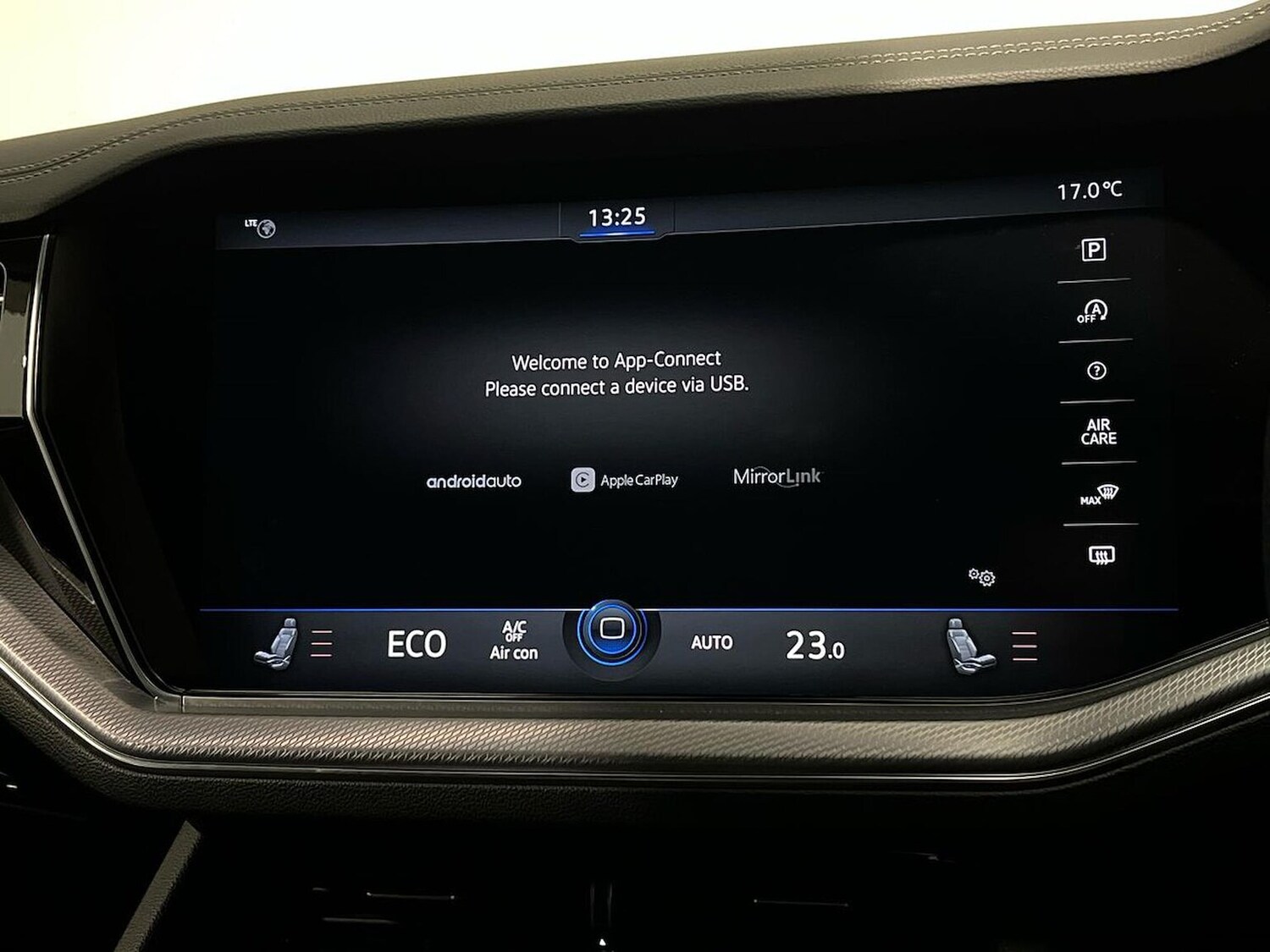 Used Volkswagen Touareg 2023 for sale - 76892113: Photo 25