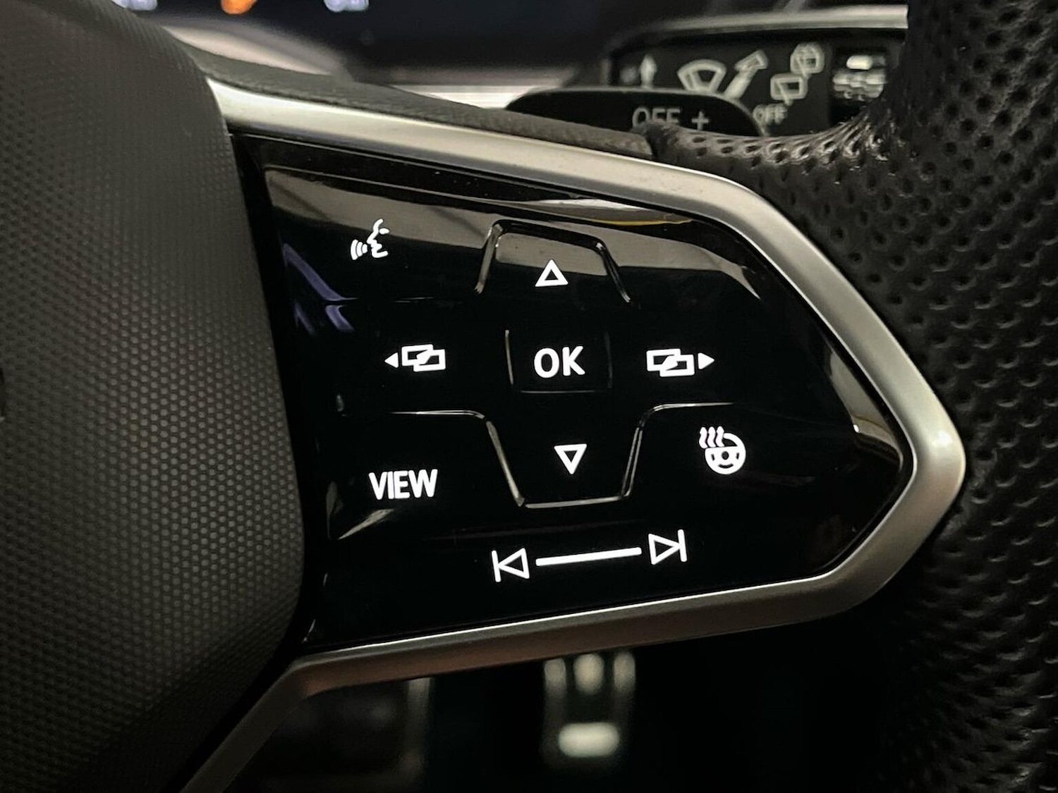 Used Volkswagen Touareg 2023 for sale - 76892113: Photo 26