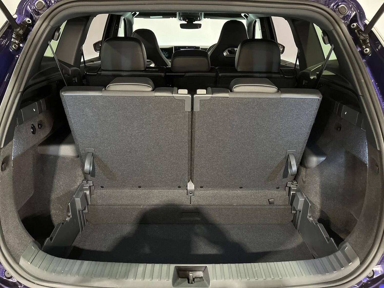 Used Volkswagen Touran 2025 for sale - 77488267: Photo 17