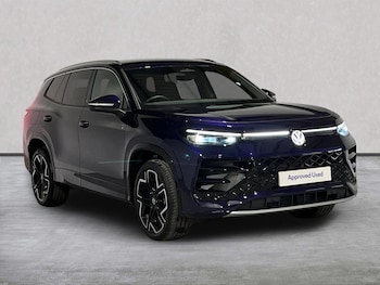 Used Volkswagen Touran 2025 for sale - 77488267: Photo