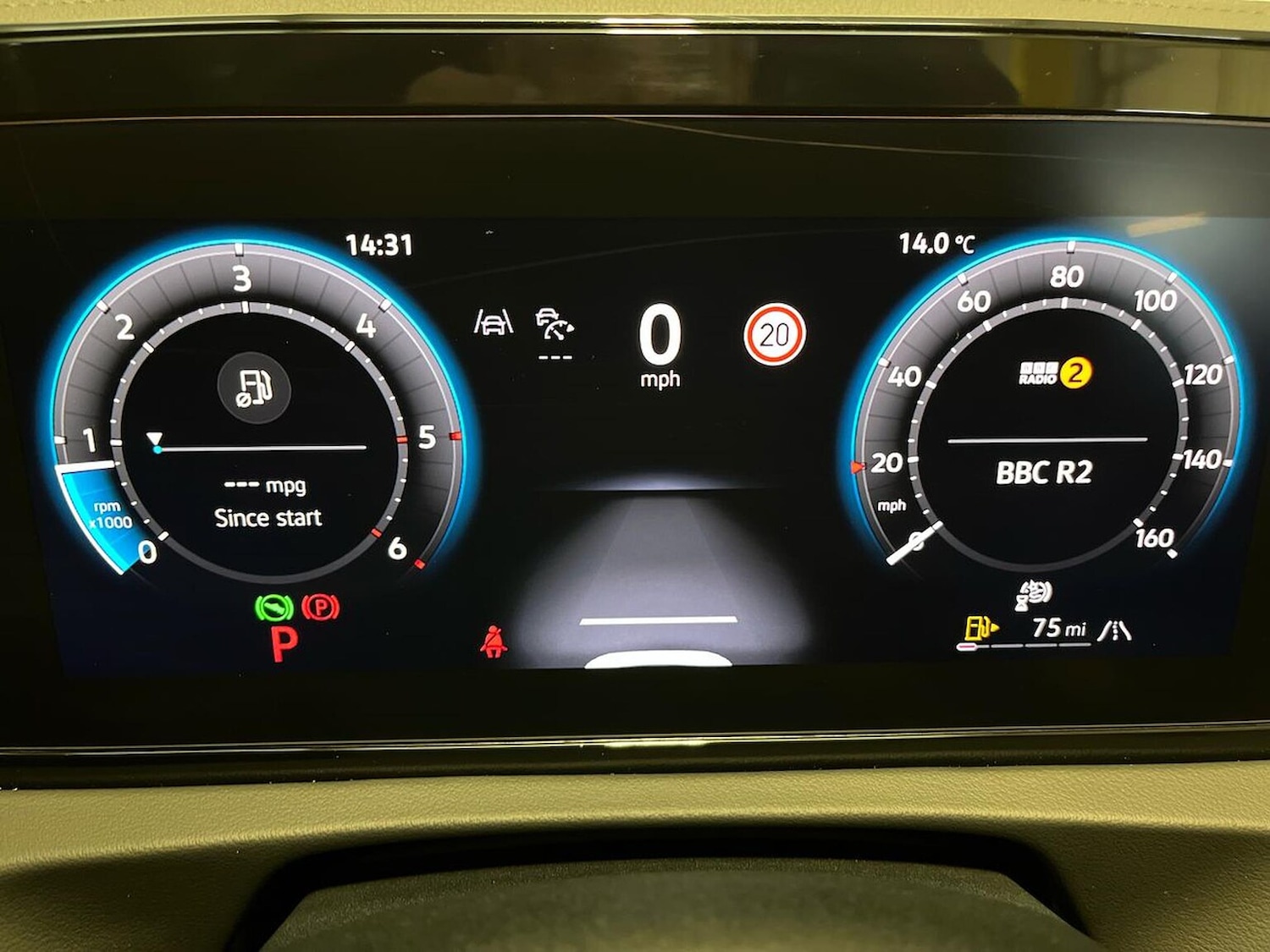 Used Volkswagen Tiguan 2025 for sale - 76555400: Photo 10