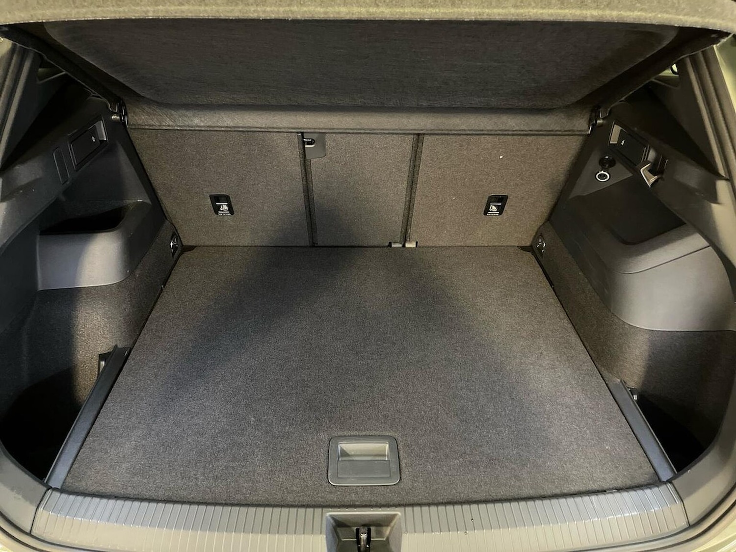 Used Volkswagen Tiguan 2025 for sale - 76555400: Photo 17