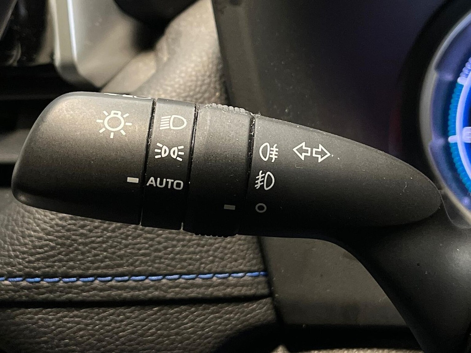 Used Toyota RAV4 2022 for sale - 76418201: Photo 29