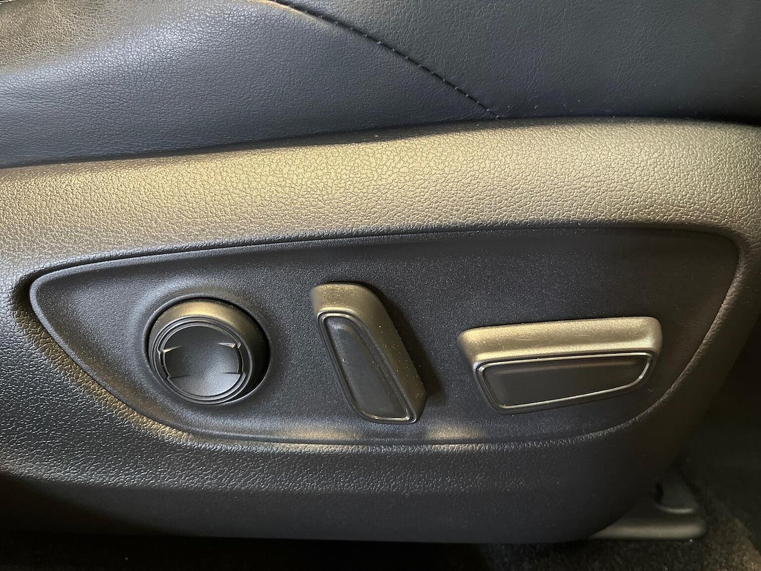 Used Toyota RAV4 2022 for sale - 76418201: Photo 30