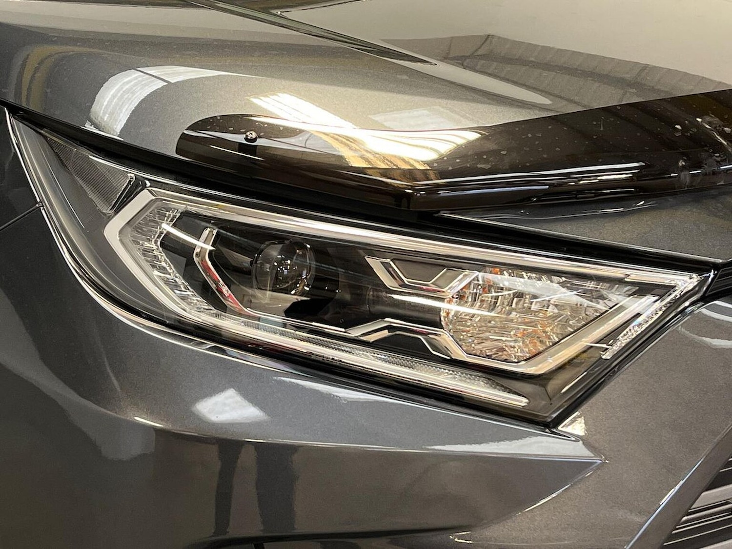 Used Toyota RAV4 2022 for sale - 76418201: Photo 34