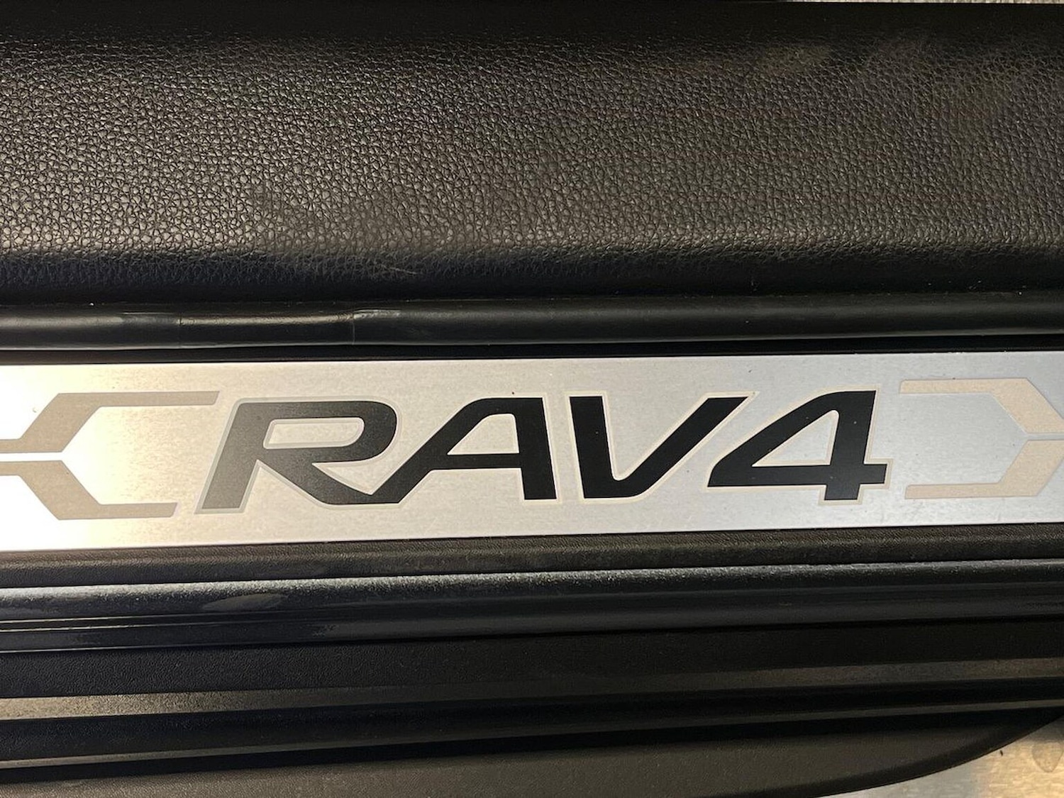 Used Toyota RAV4 2022 for sale - 76418201: Photo 37