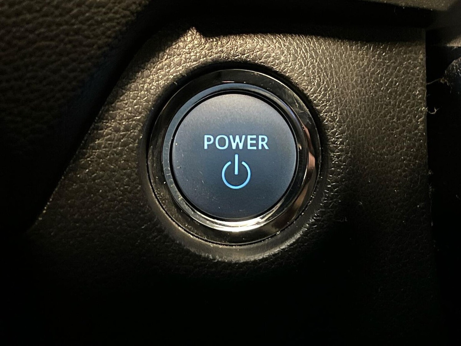 Used Toyota RAV4 2022 for sale - 76418201: Photo 39