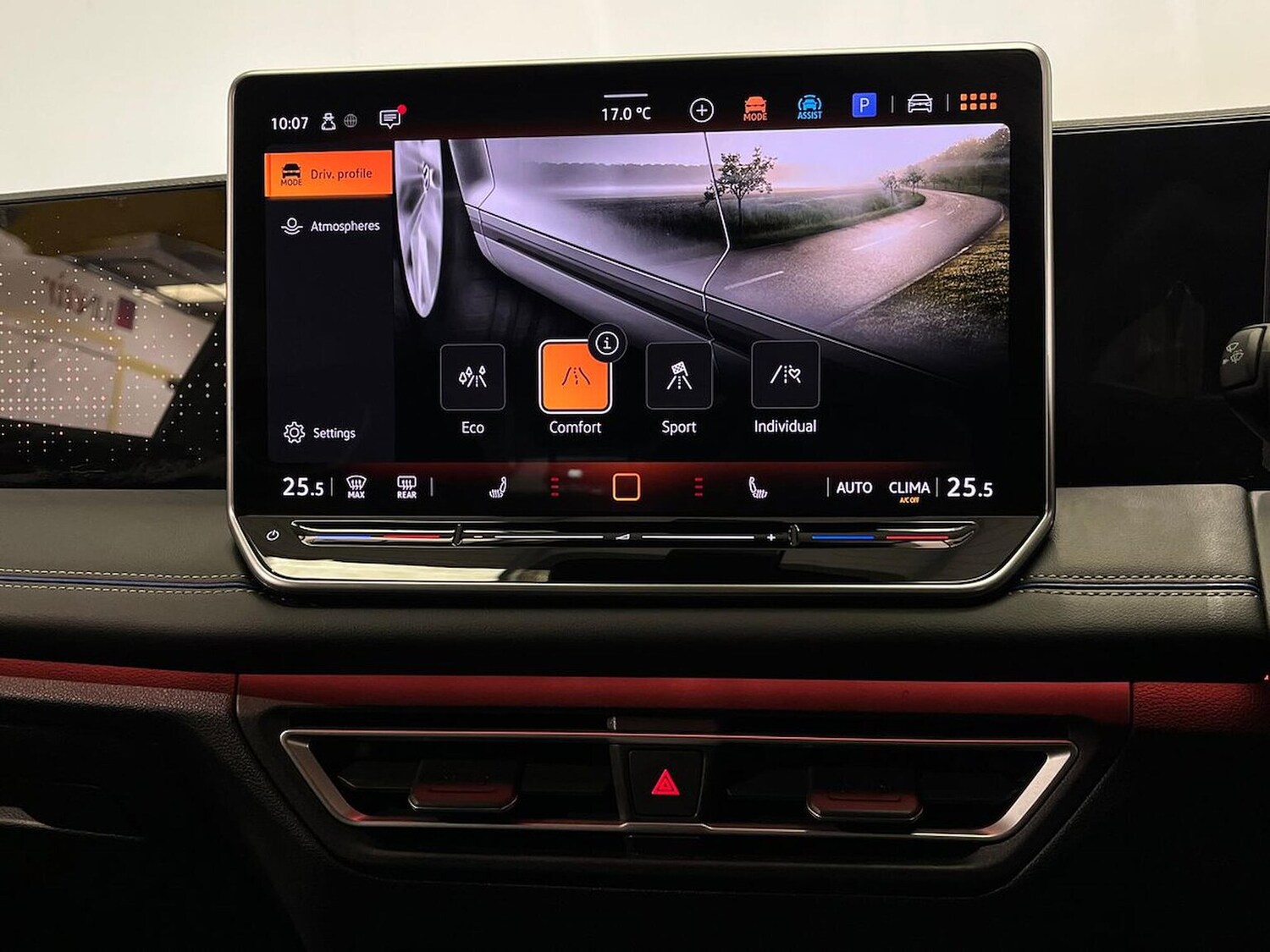 Used Volkswagen Tiguan 2024 for sale - 78195633: Photo 25