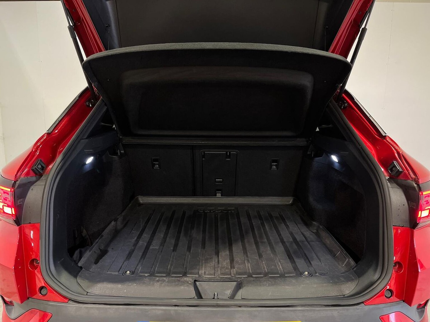 Used Volkswagen ID.4 2023 for sale - 78064438: Photo 17