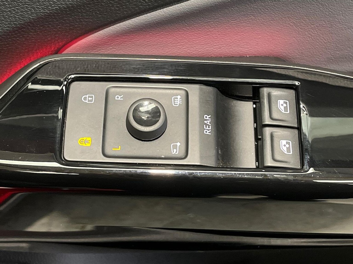 Used Volkswagen ID.4 2023 for sale - 78064438: Photo 21