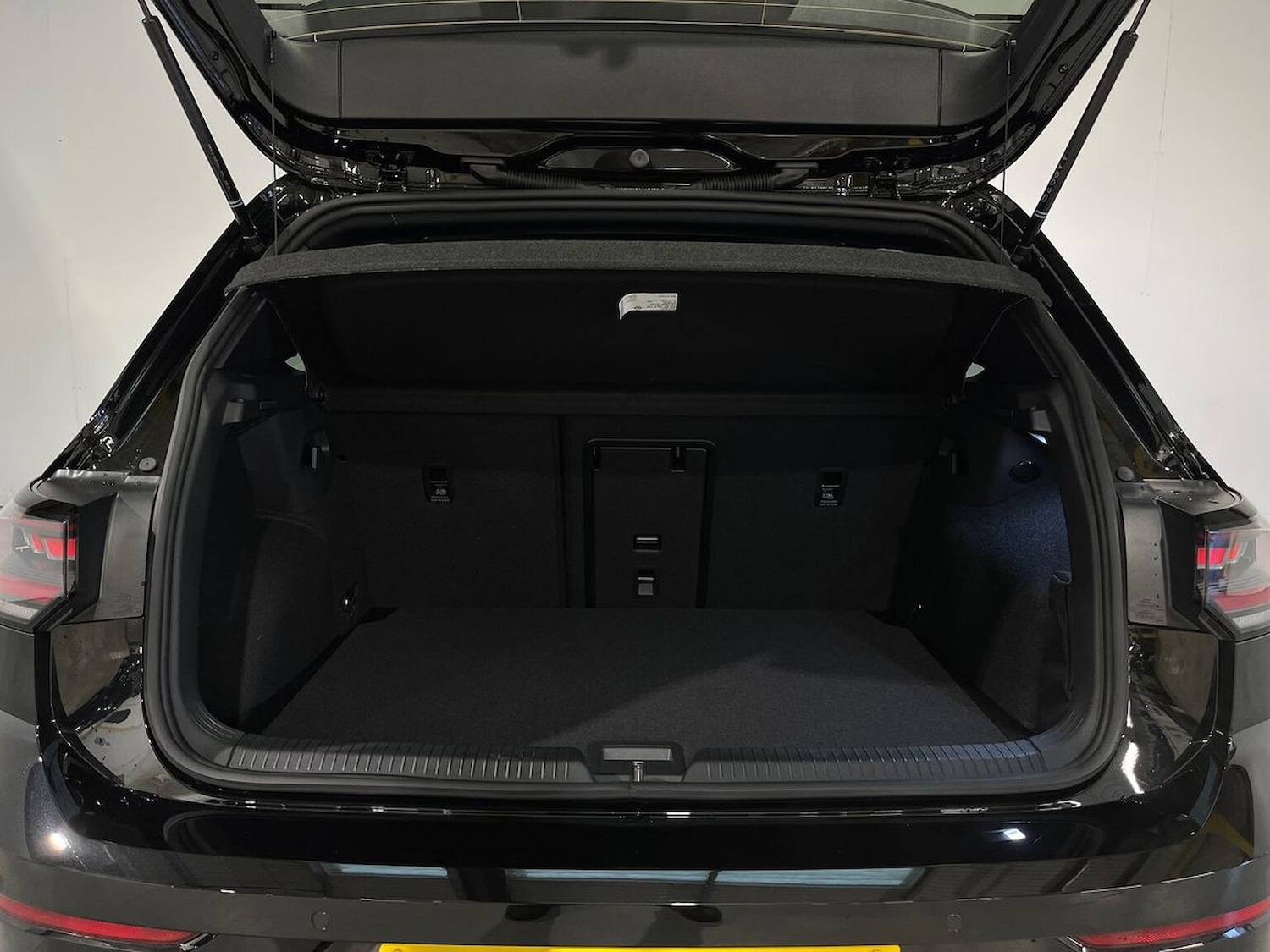 Used Volkswagen Golf 2025 for sale - 76897105: Photo 17