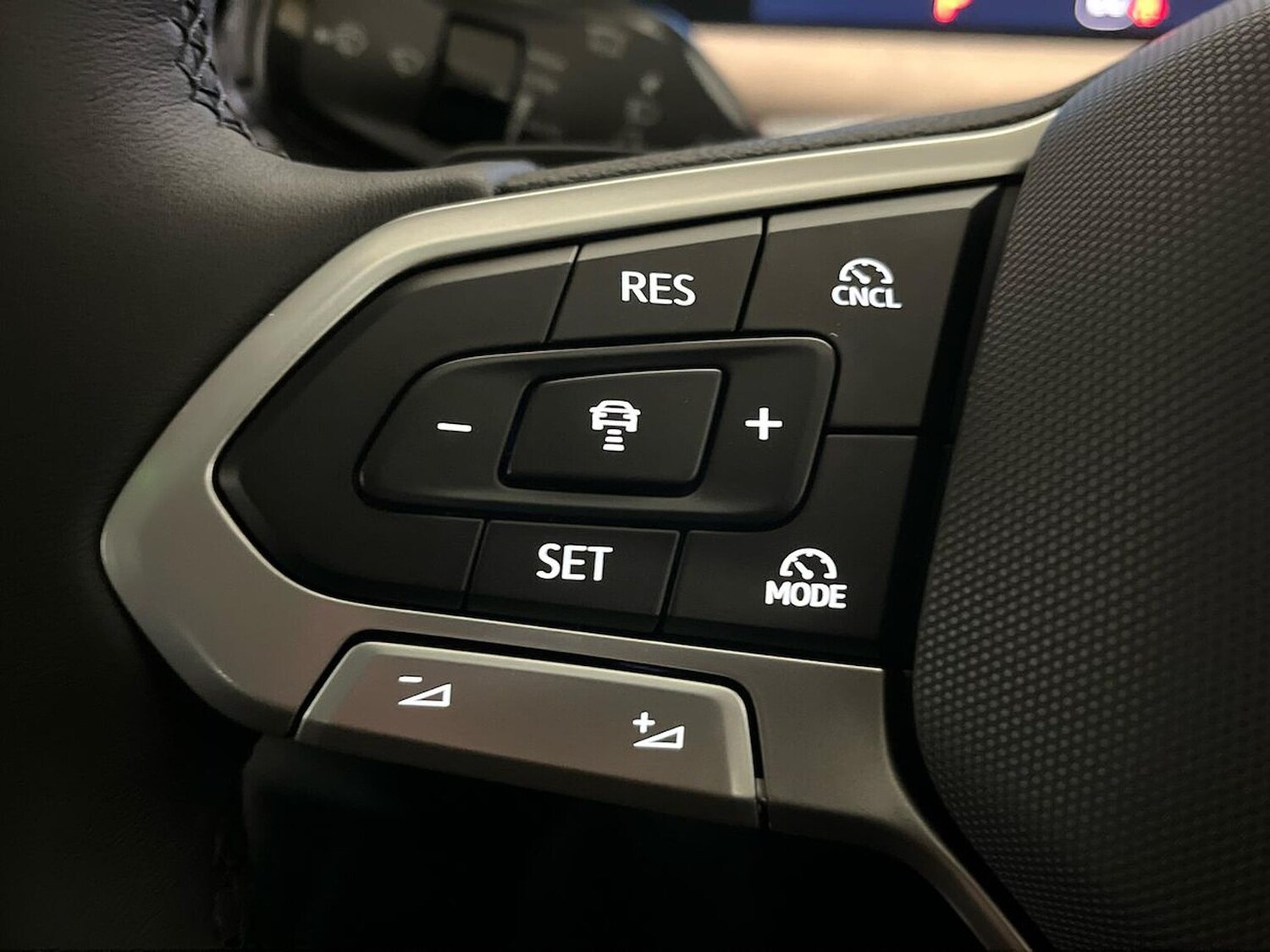 Used Volkswagen Touran 2025 for sale - 77888609: Photo 27