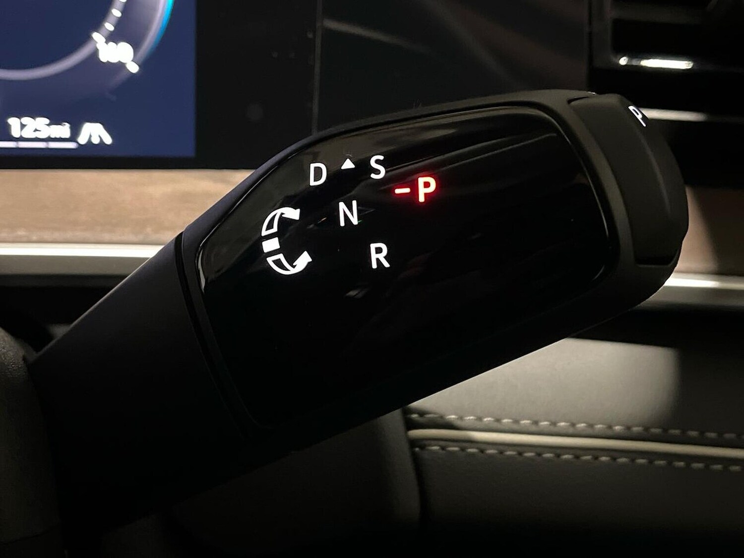 Used Volkswagen Touran 2025 for sale - 77888609: Photo 28