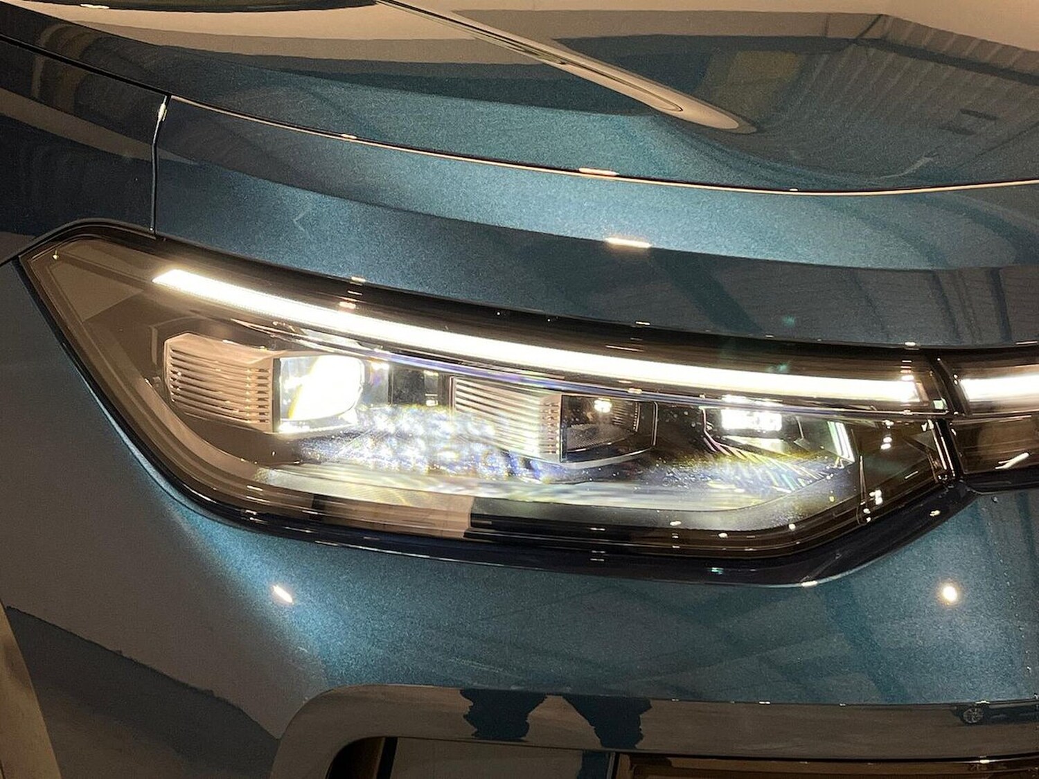 Used Volkswagen Touran 2025 for sale - 77888609: Photo 34