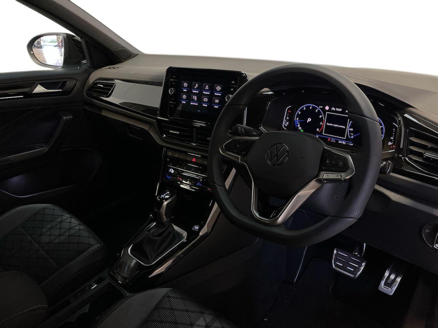 Used Volkswagen T-Roc 2025 for sale - 76492417: Photo 15