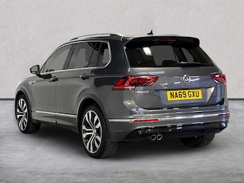 Used Volkswagen Tiguan 2019 for sale - 76264427: Photo 2