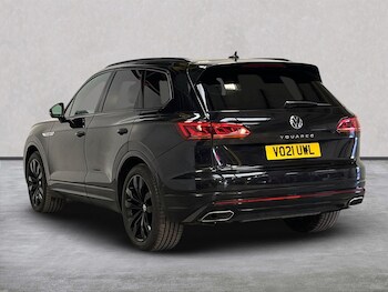 Used Volkswagen Touareg 2021 for sale - 75718021: Photo