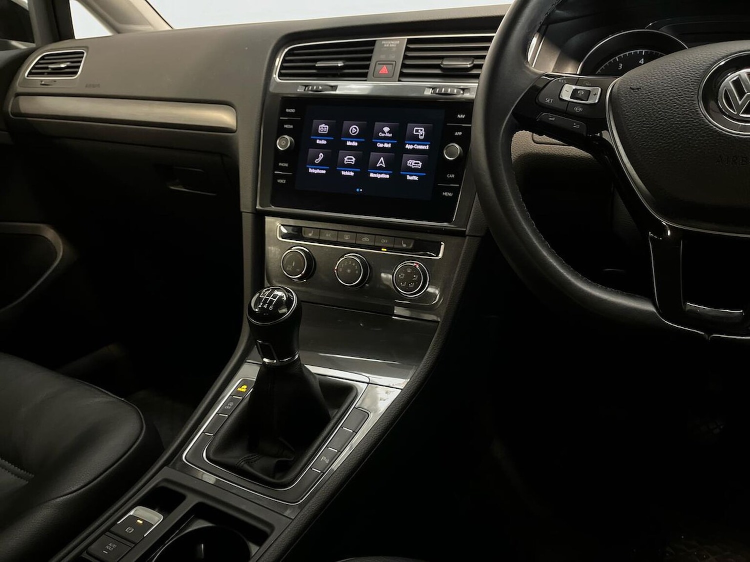 Used Volkswagen Golf 2018 for sale - 76504991: Photo 13