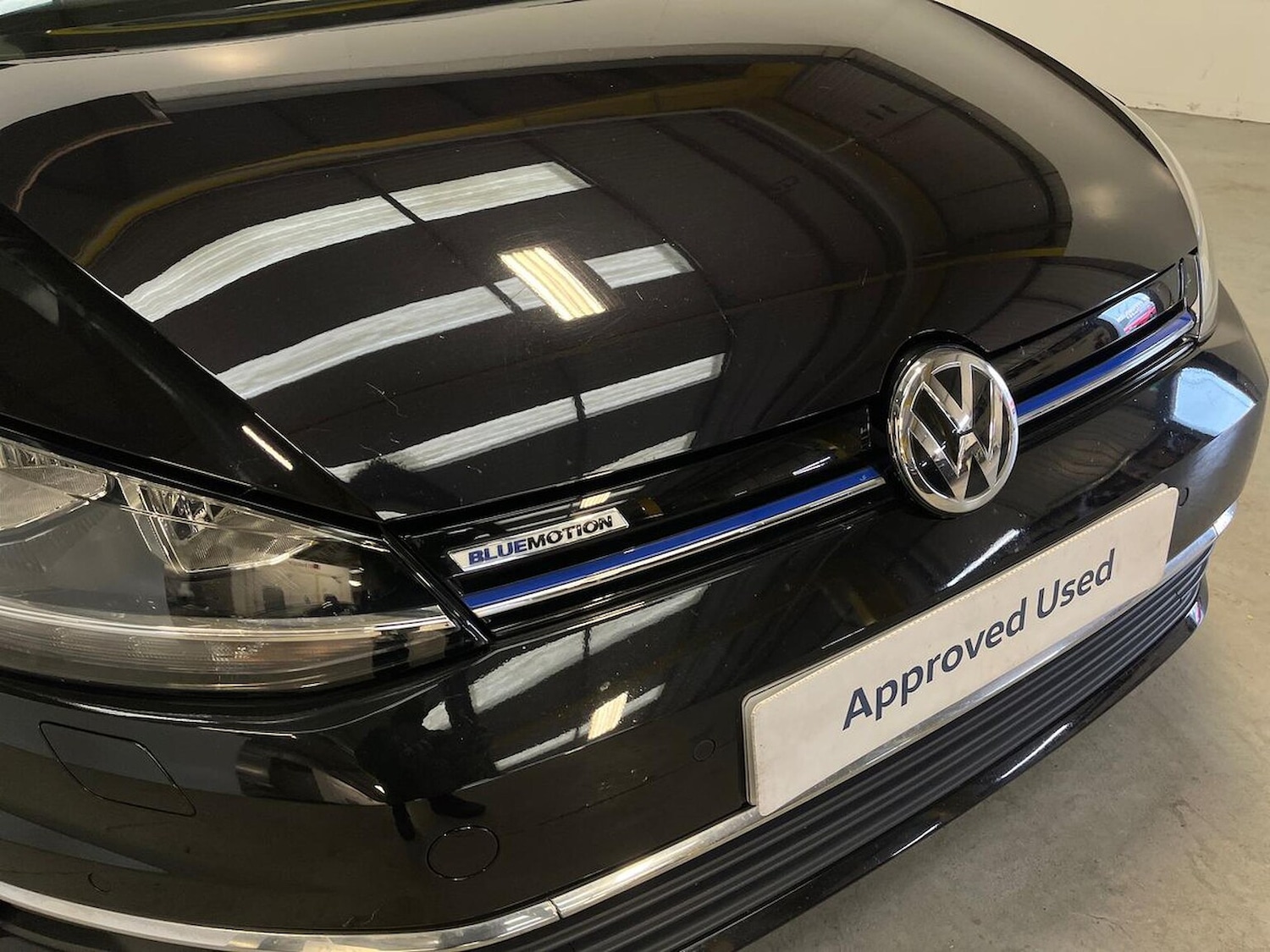 Used Volkswagen Golf 2018 for sale - 76504991: Photo 33