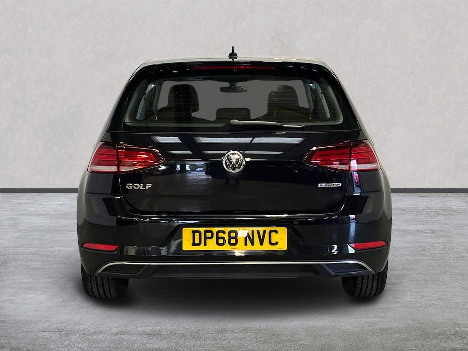 Used Volkswagen Golf 2018 for sale - 76504991: Photo 4