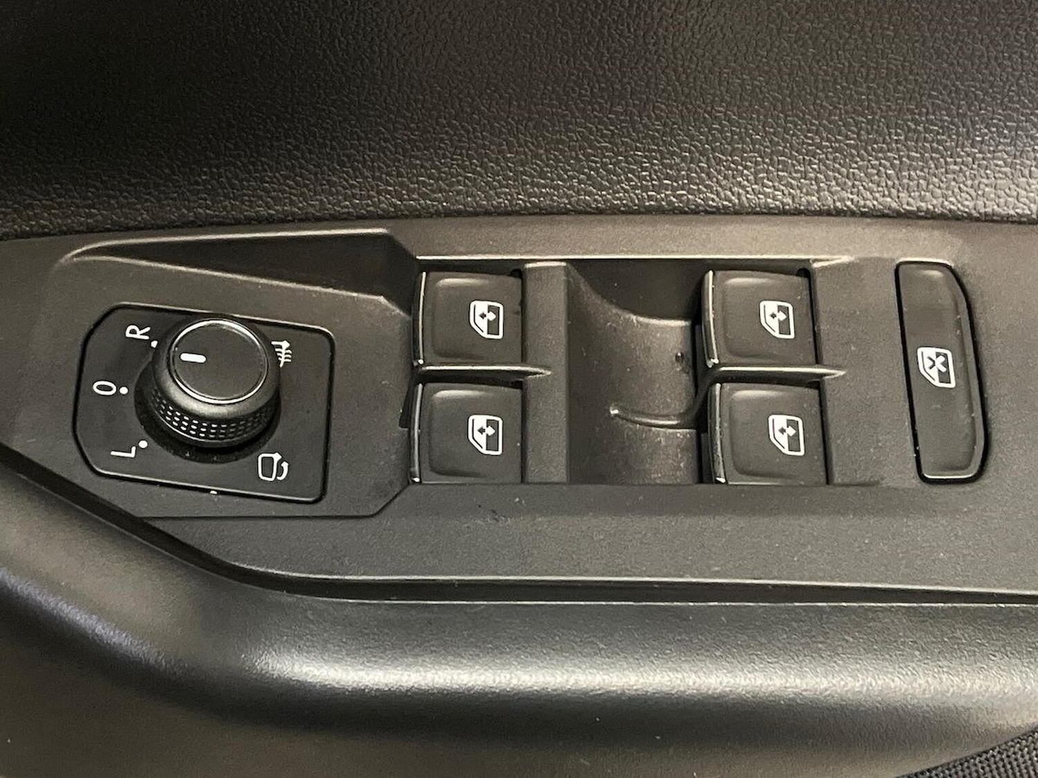 Used Volkswagen Taigo 2022 for sale - 76383352: Photo 21