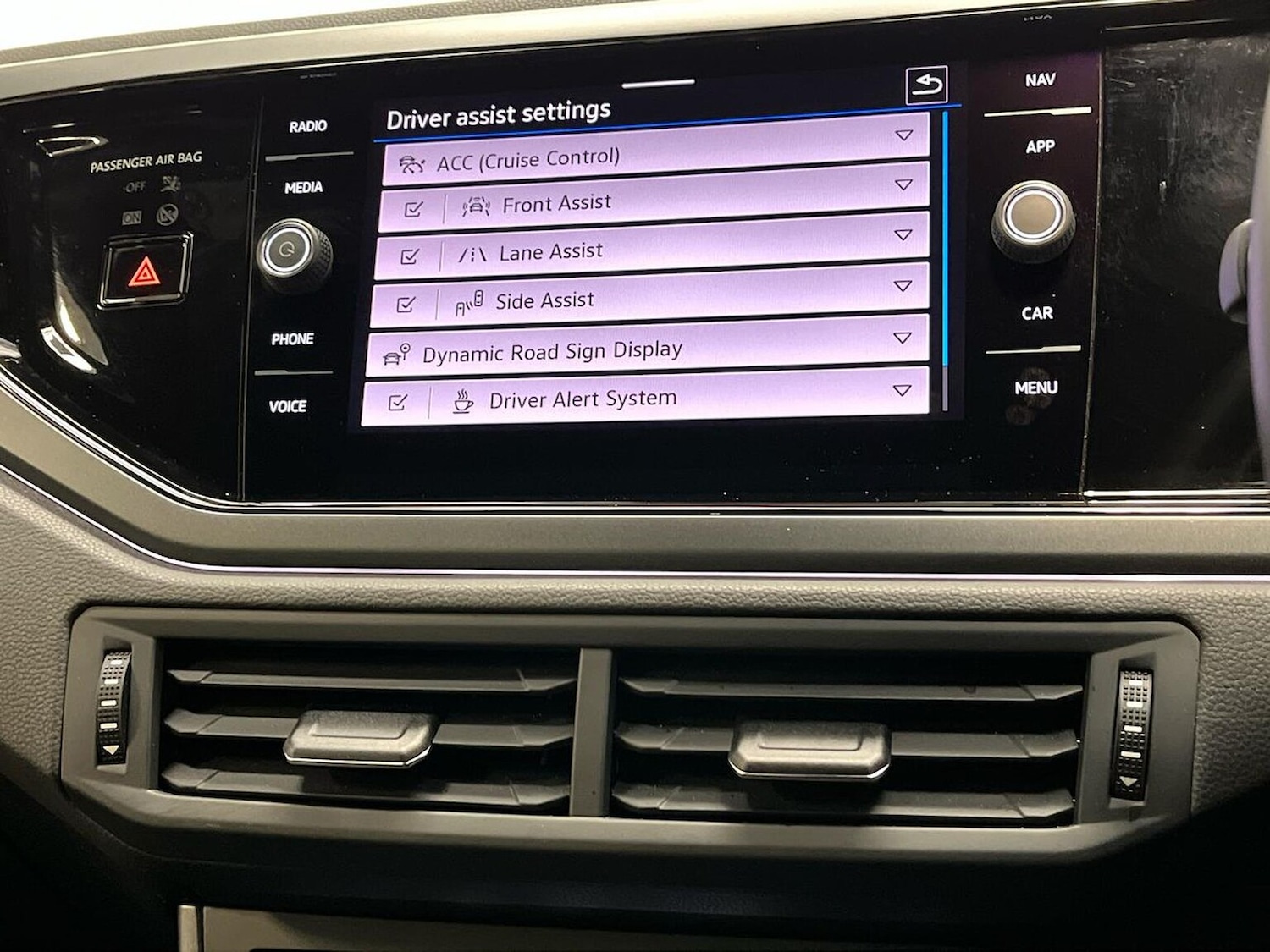 Used Volkswagen Taigo 2022 for sale - 76383352: Photo 32