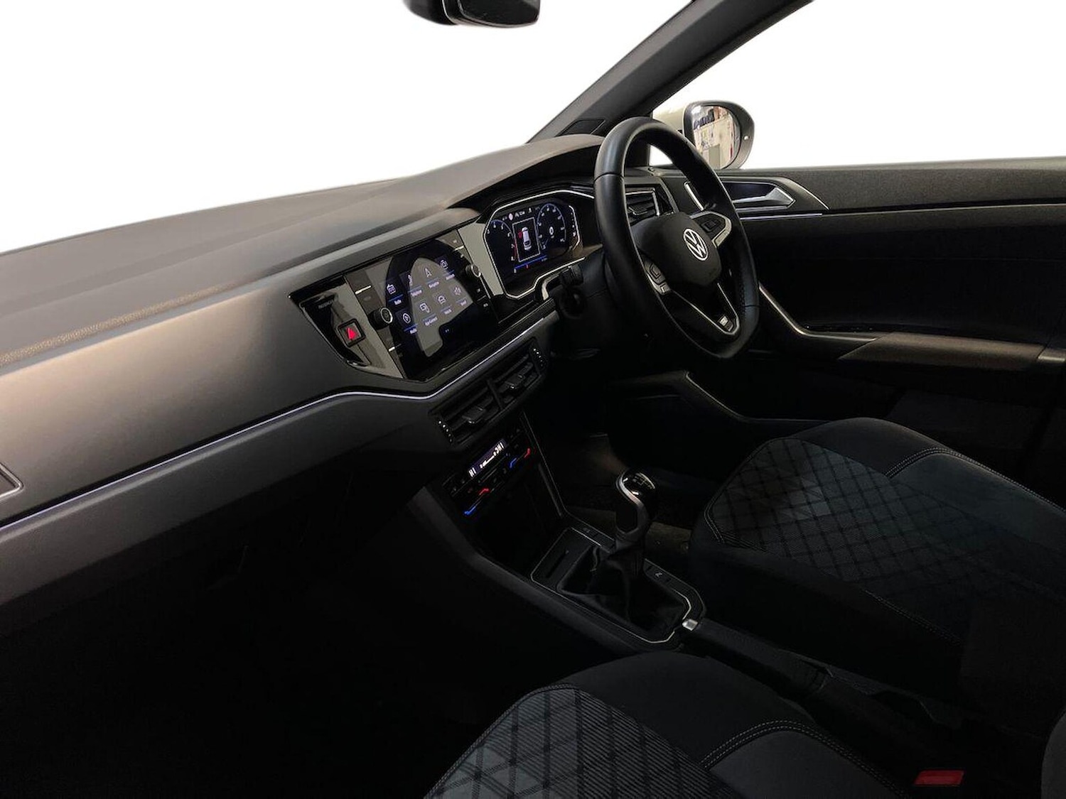 Used Volkswagen Taigo 2022 for sale - 76383352: Photo 7