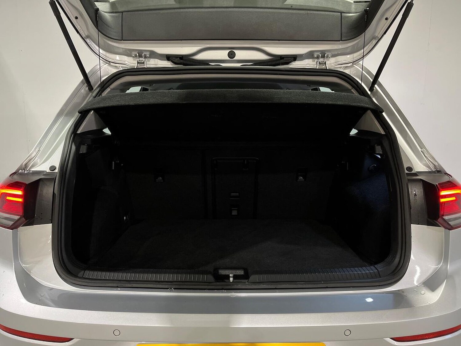 Used Volkswagen Golf 2020 for sale - 77845381: Photo 17