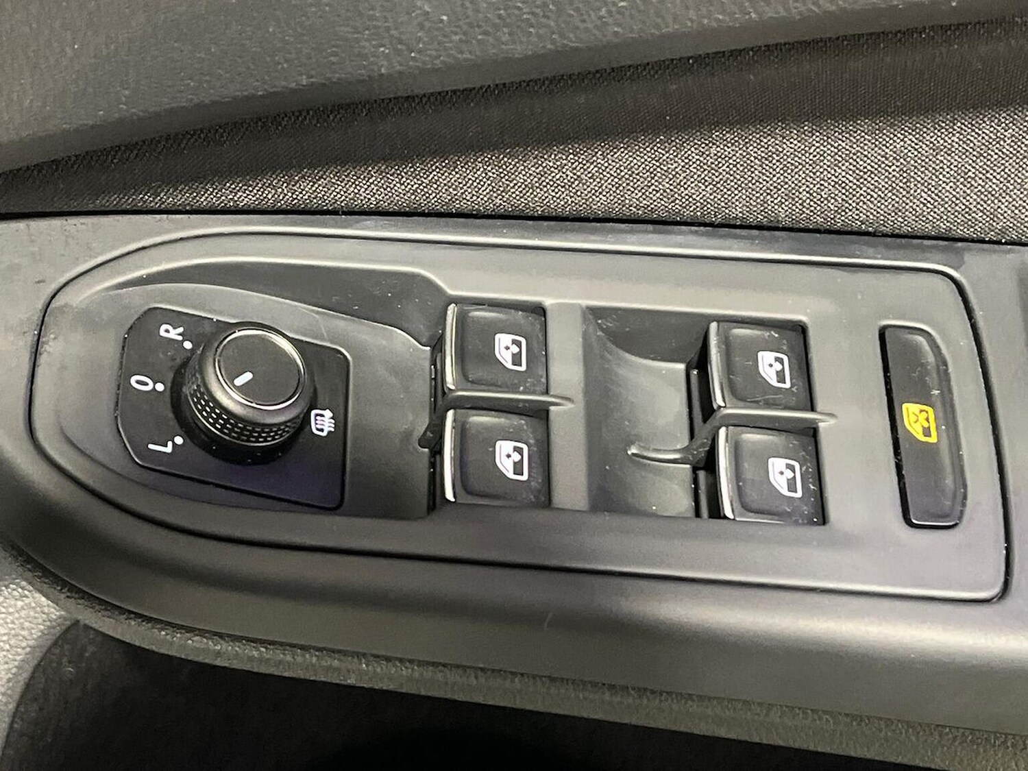 Used Volkswagen Golf 2020 for sale - 77845381: Photo 21