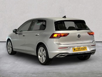 Used Volkswagen Golf 2020 for sale - 77845381: Photo